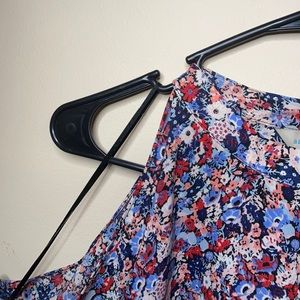 Belle Sky Flower Top